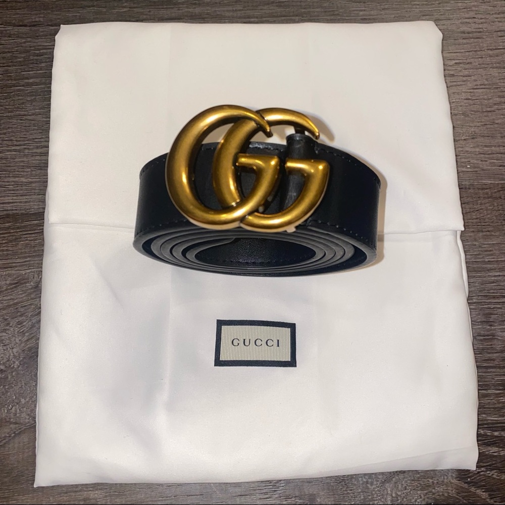 Gucci Black Leather Belt With Double GG Gold Buckle Unisex For Men & Women